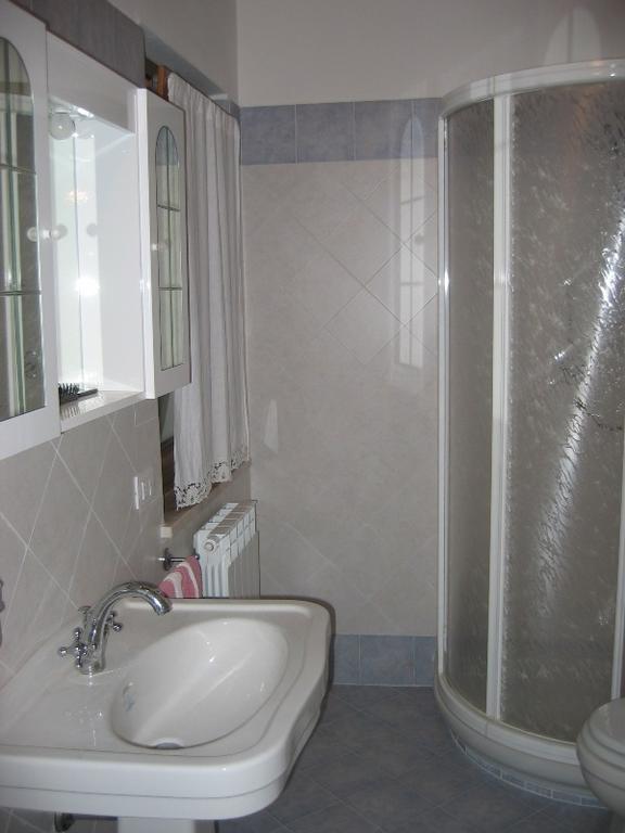 Ferienwohnung Ciards House Montefalco Zimmer foto